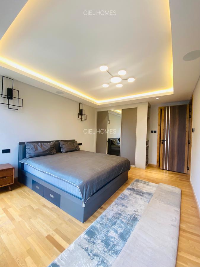 4 Bed Villa with En Suite at Jacaranda - 1