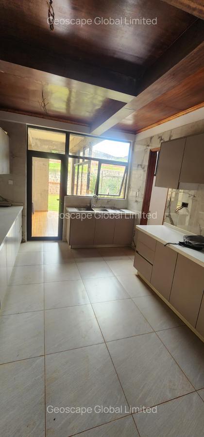4 Bed Villa with En Suite in Kiambu Road - 9