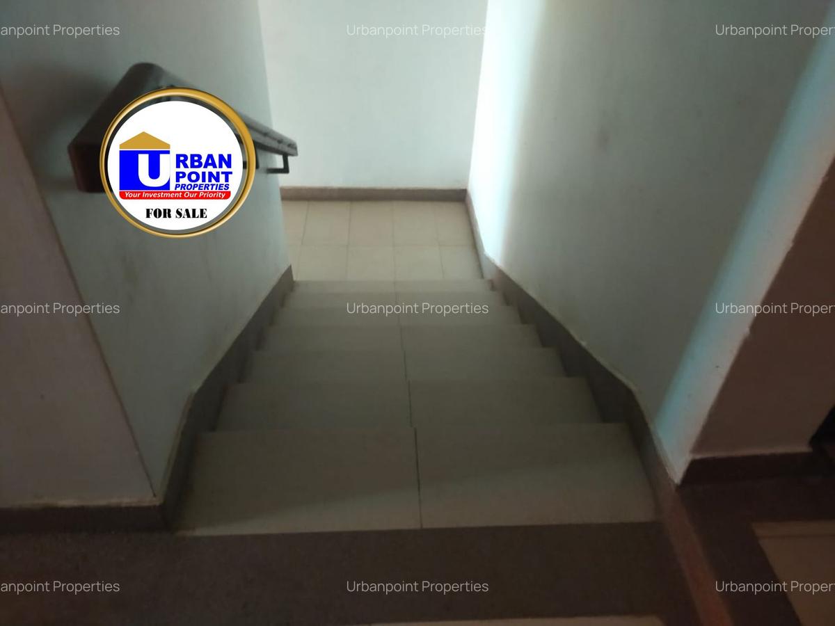 1 Bed Apartment with Swimming Pool in Shanzu - 3