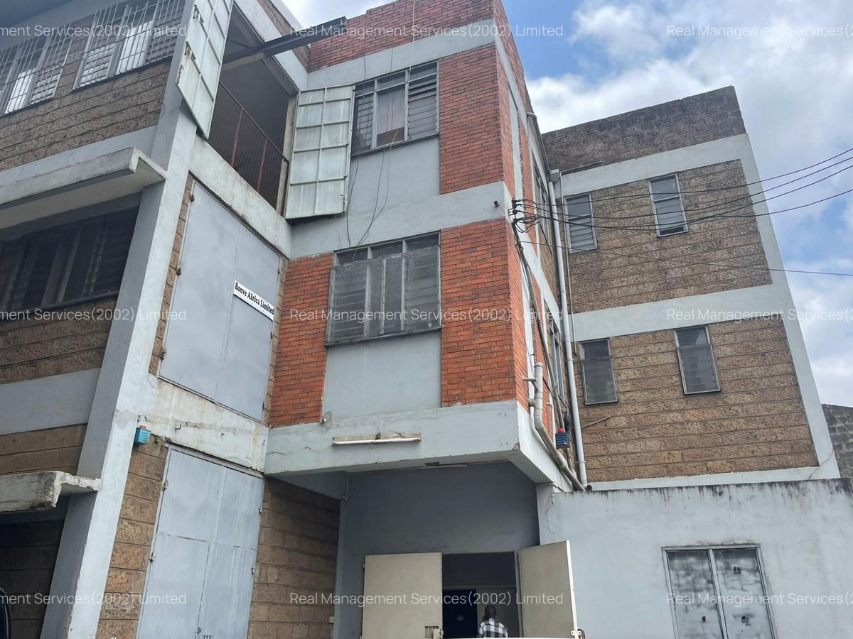 3,500 ft² Commercial Property with Parking at Lusaka Close - 2