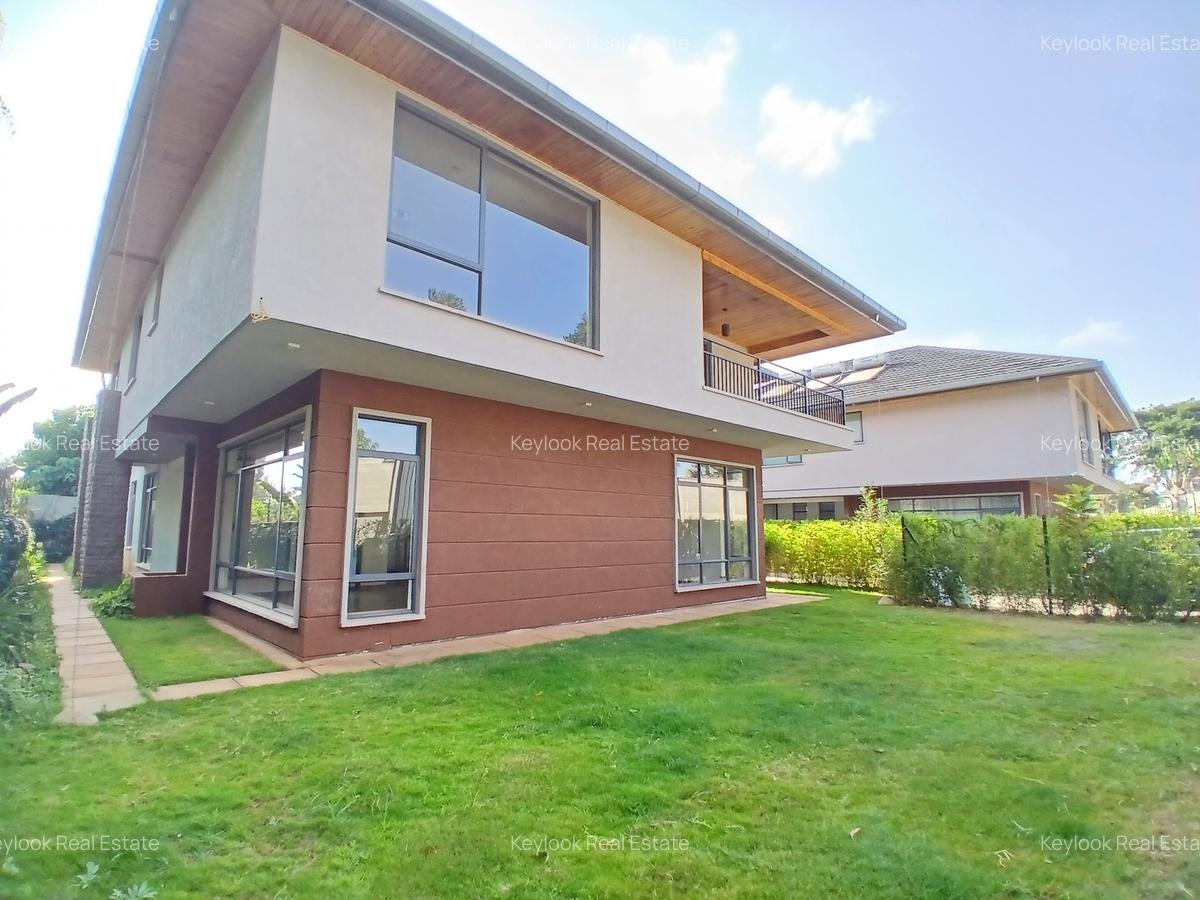 5 Bed Townhouse with En Suite at Lavington Green - 2