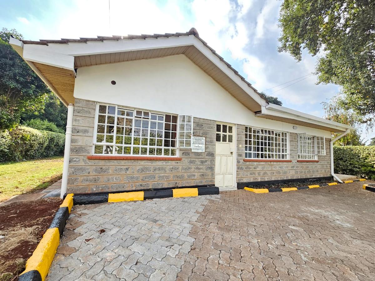 4 Bed House with En Suite in Loresho - 19