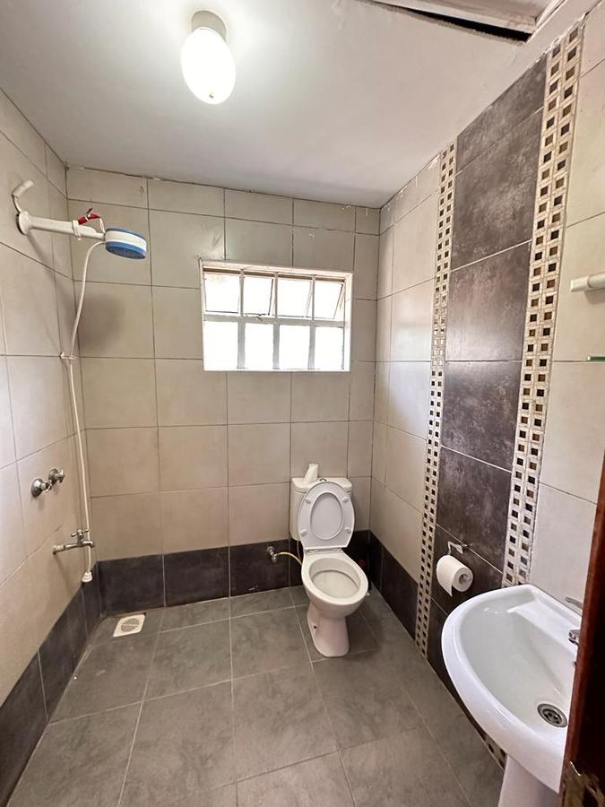 4 Bed House with En Suite at Mukoma Road - 6