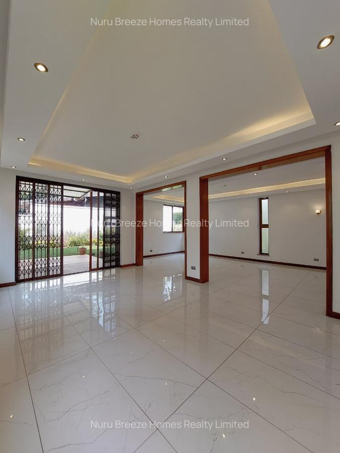6 Bed Townhouse with En Suite in Lavington - 20