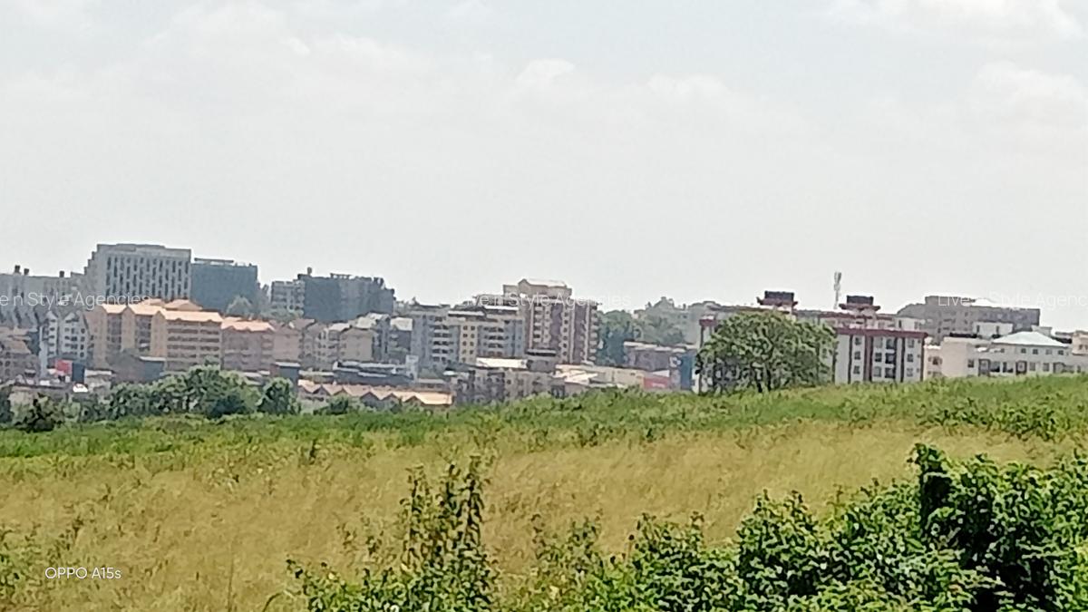 Residential Land in Runda - 1