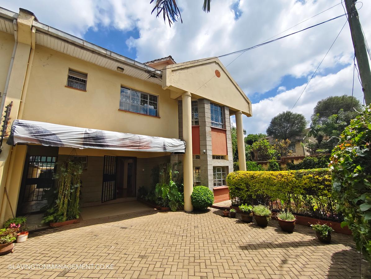 4 Bed Townhouse with En Suite at Lavington Green - 4