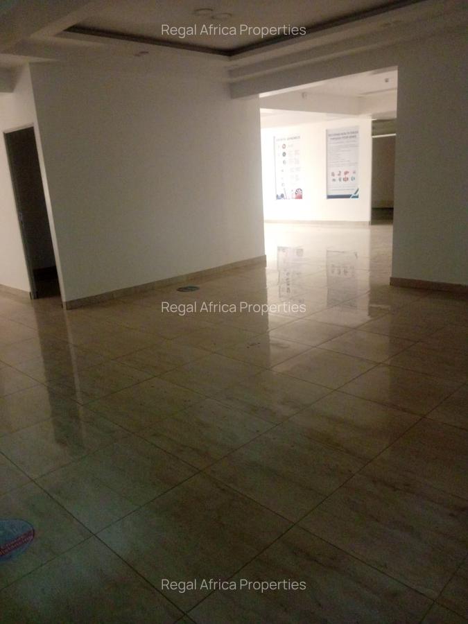 1,833 ft² Commercial Property with Backup Generator in Westlands Area - 6