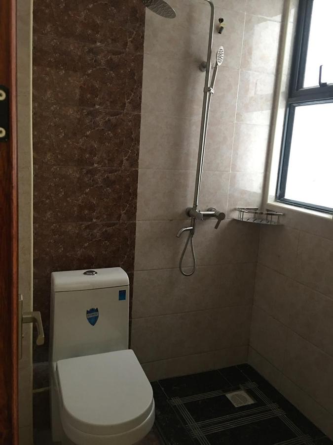 2 Bed Apartment with En Suite in Kilimani - 10