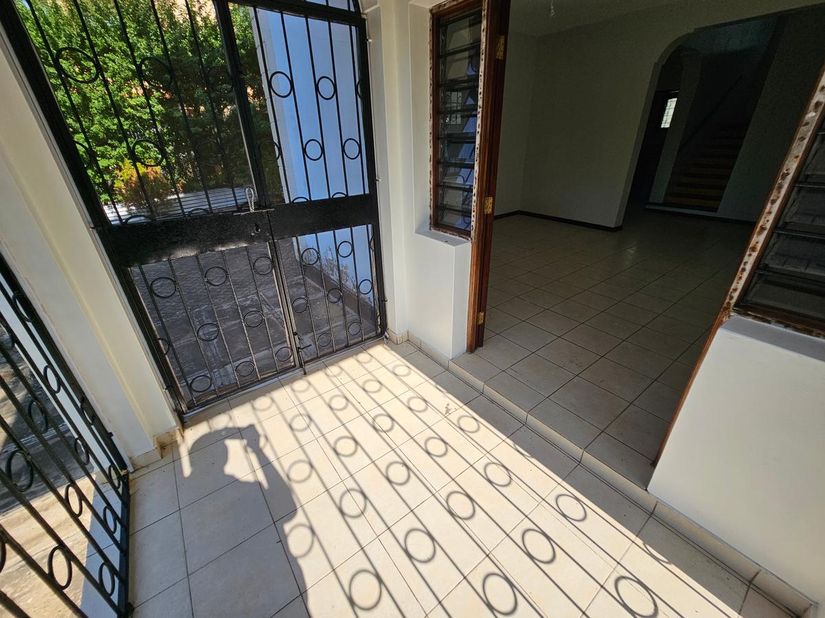 3 Bed House with En Suite in Nyali Area - 14