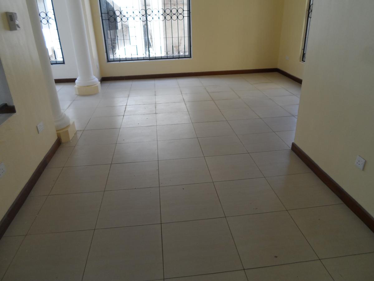 4 Bed Apartment with En Suite at Nyali - 11