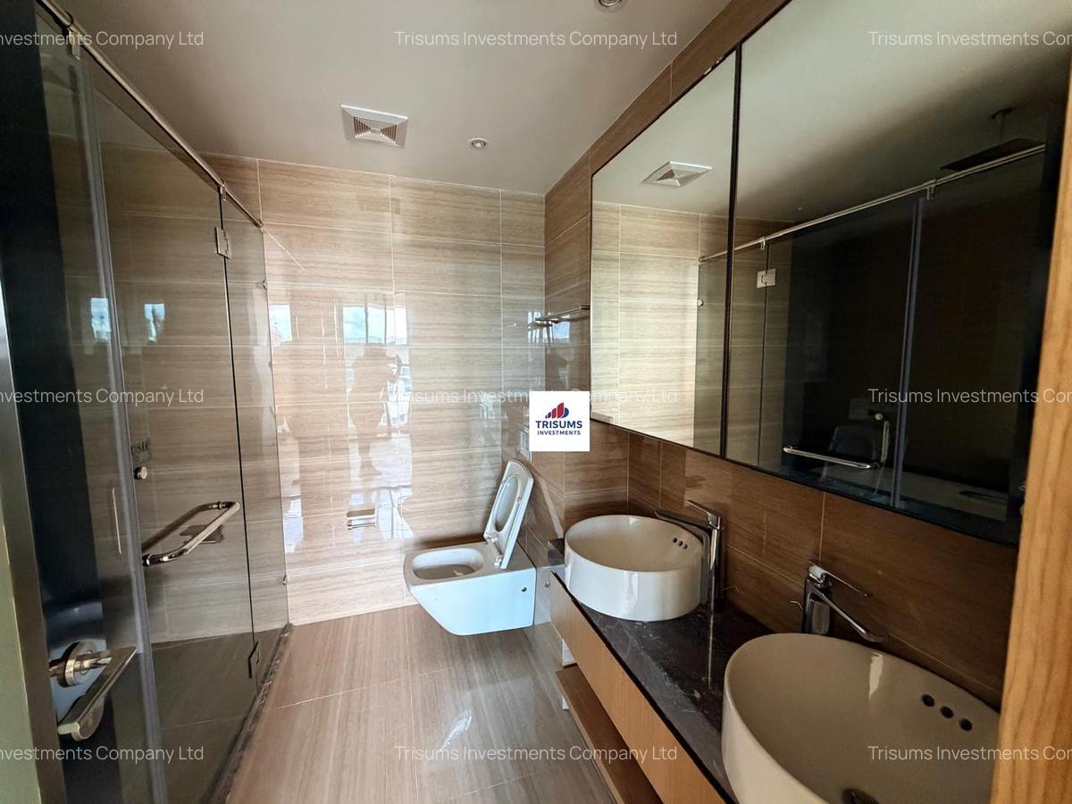 2 Bed Apartment with En Suite in Westlands Area - 10