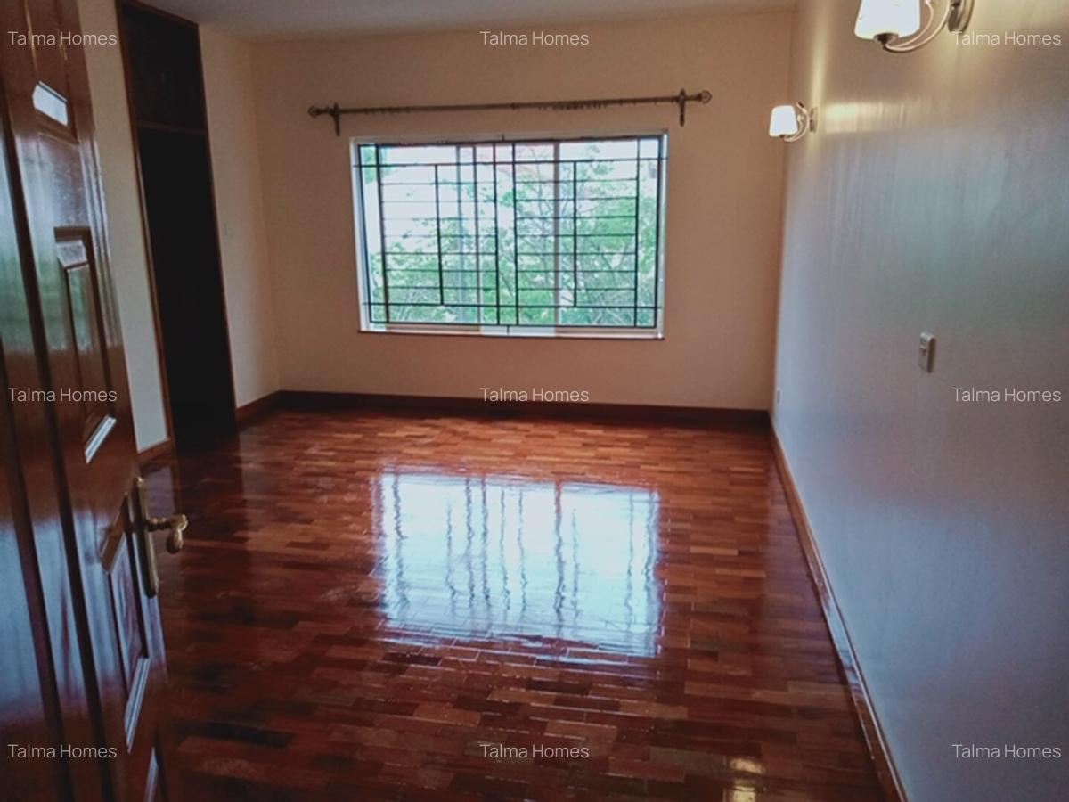 3 Bed Apartment with En Suite at Rhapta Road - 14