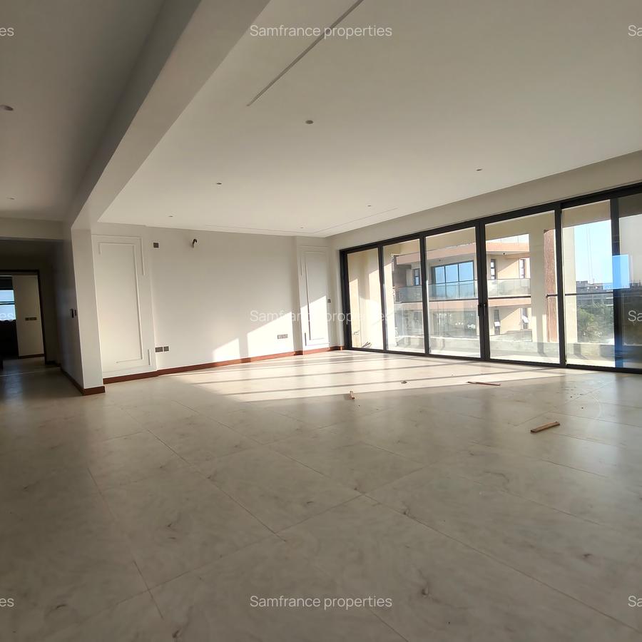 3 Bed Apartment with En Suite at Simba Road - 10