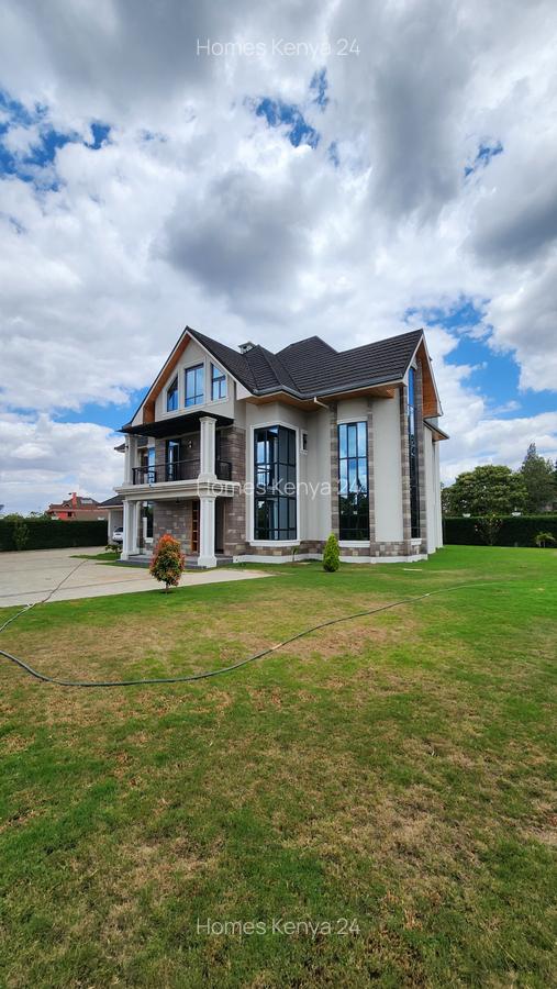 5 Bed House in Runda - 1