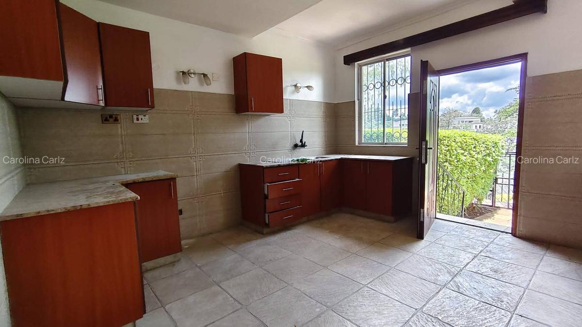 4 Bed Townhouse with En Suite at Old Kitisuru - 11