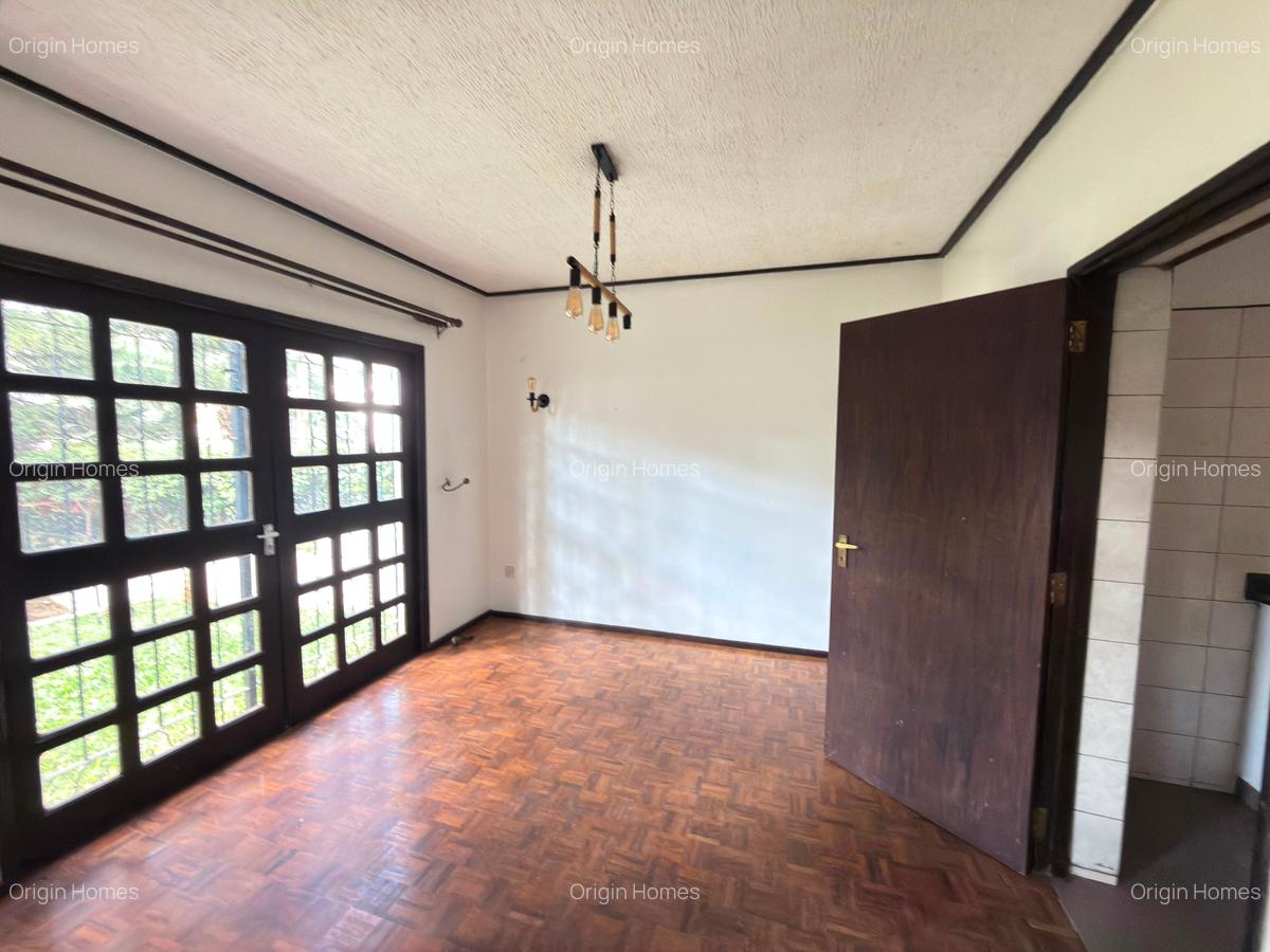 4 Bed Townhouse with En Suite at Kileleshwa - 4