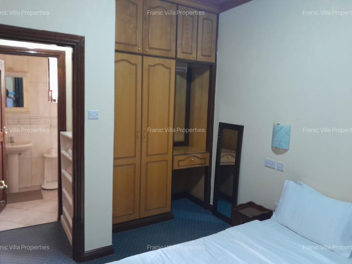 1 Bed House with En Suite at Nyari Central - 9