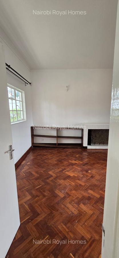 3 Bed House with En Suite at Jacaranda Avenue - 15