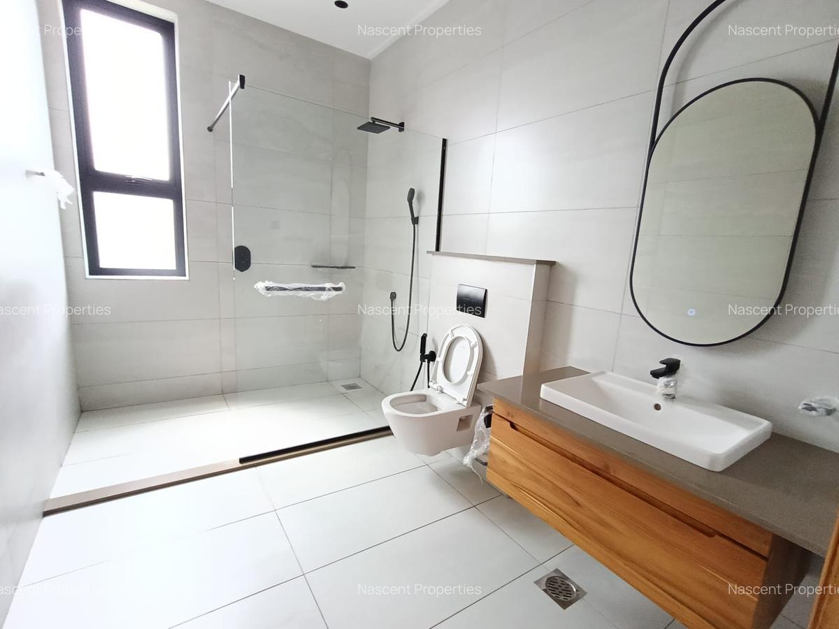 4 Bed House with En Suite in Loresho - 13