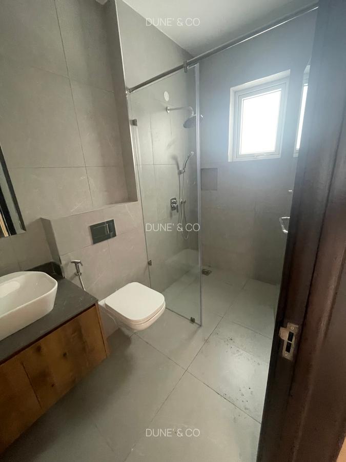 2 Bed Apartment with En Suite in Westlands Area - 15