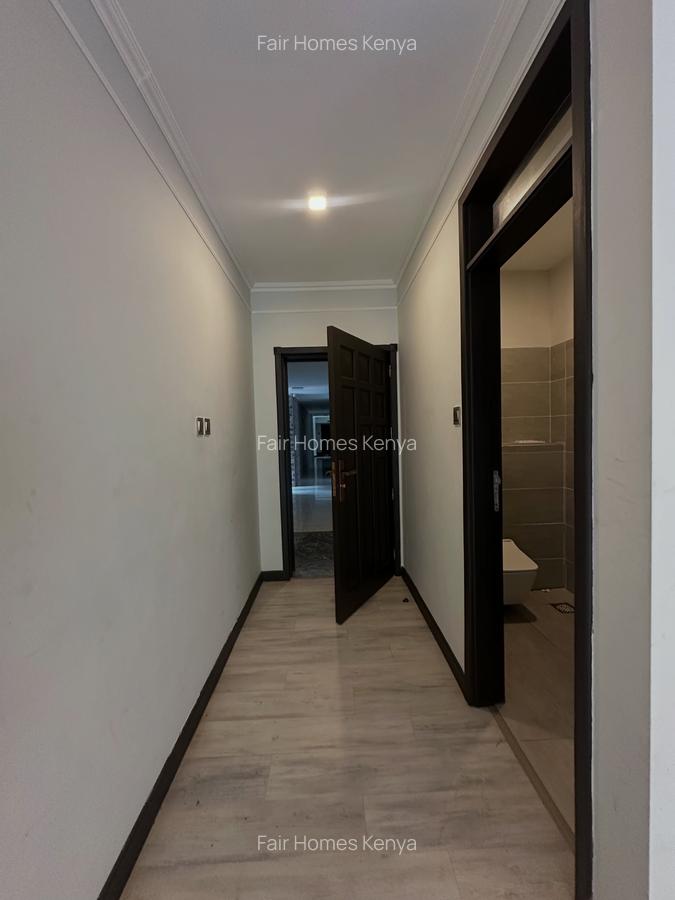3 Bed Apartment with En Suite at Riverside Drive - 3