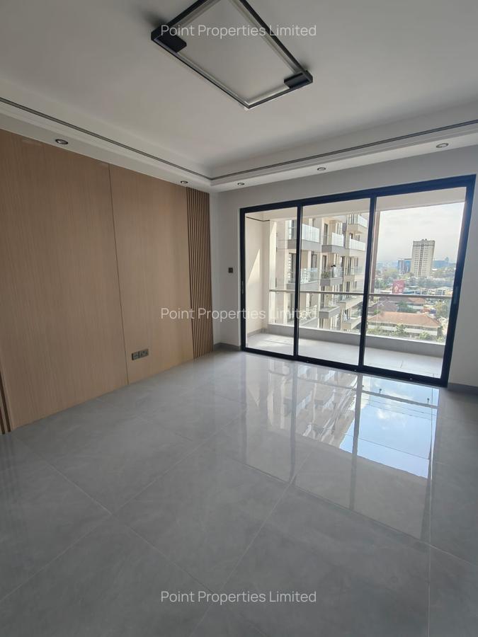 1 Bed Apartment with Swimming Pool in Kilimani - 2
