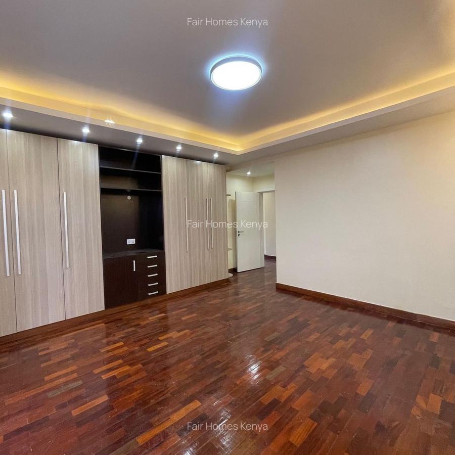 4 Bed Apartment with En Suite at Othaya Road - 4