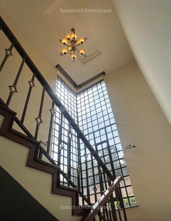 4 Bed Townhouse with En Suite in Kitisuru - 9