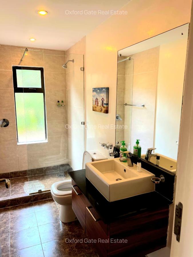5 Bed House with En Suite in Nanyuki - 9