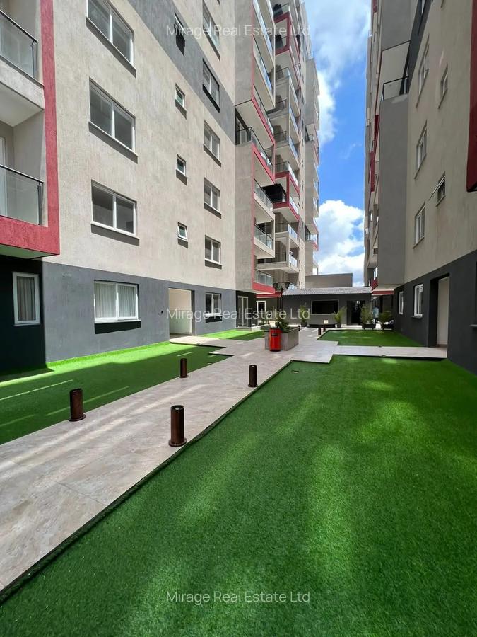 3 Bed Apartment with En Suite in General Mathenge - 11