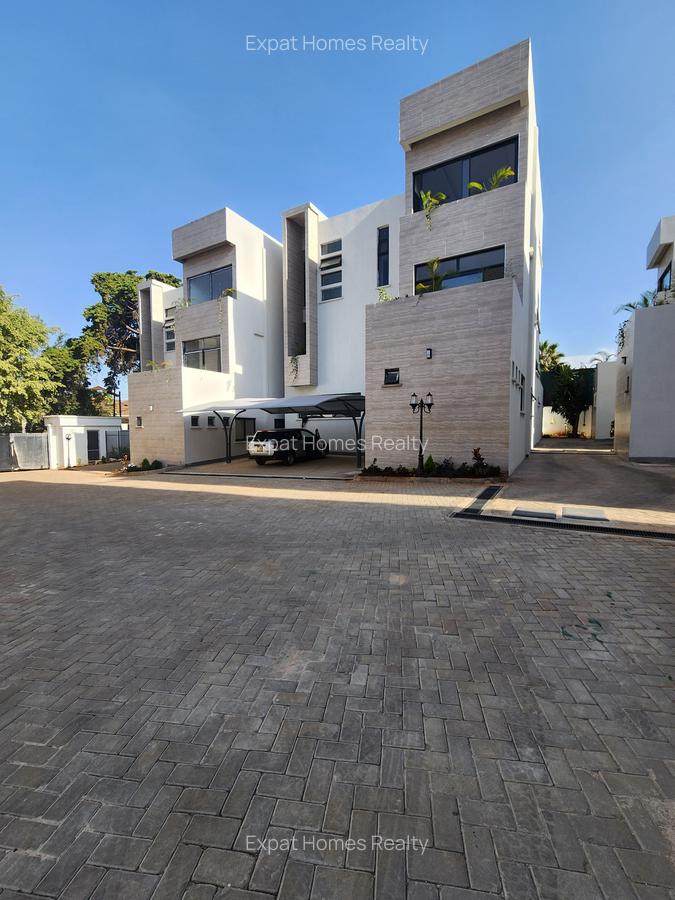 5 Bed Villa with Staff Quarters in Lavington - 1