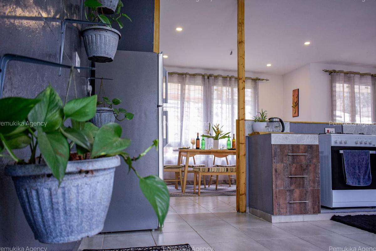 4 Bed House in Spring Valley - 12