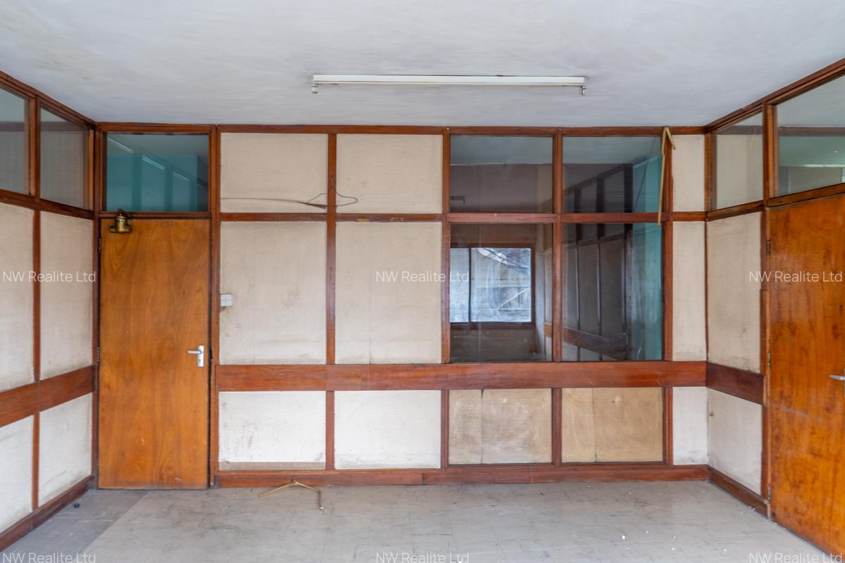 11,000 ft² Commercial Property with Service Charge Included at Haile Sellasie Avenue - 8