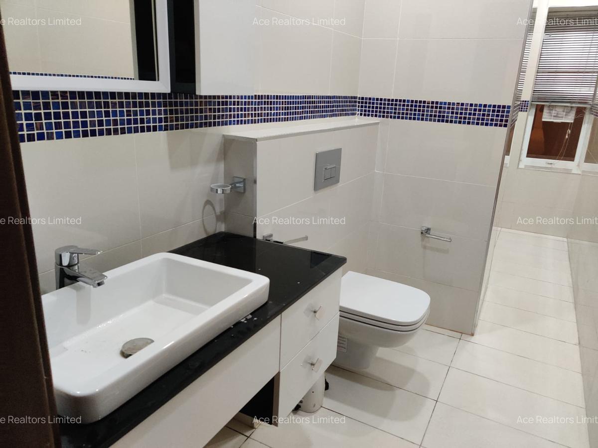 2 Bed Apartment with En Suite at Peponi Road - 8