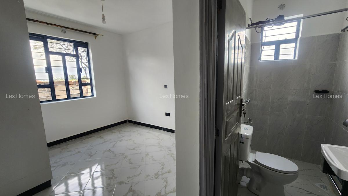 4 Bed House with En Suite at Rimpa Road - 19