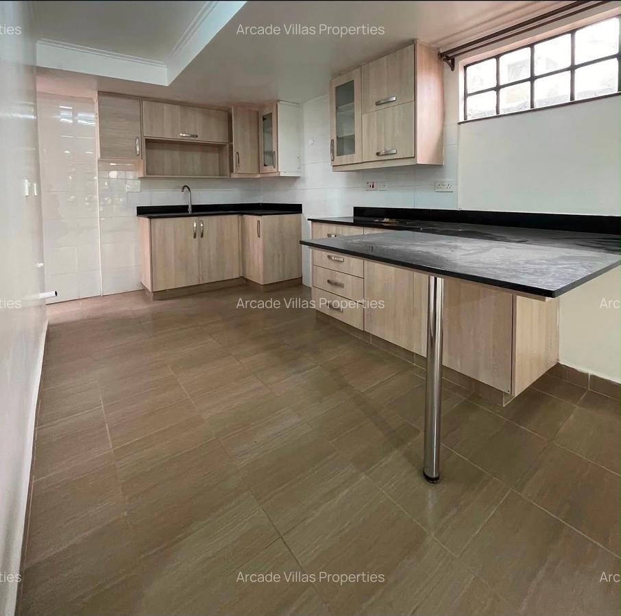 1 Bed Apartment with En Suite in Kileleshwa - 2