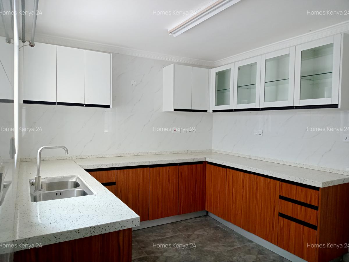 3 Bed Apartment in Ruaka - 4