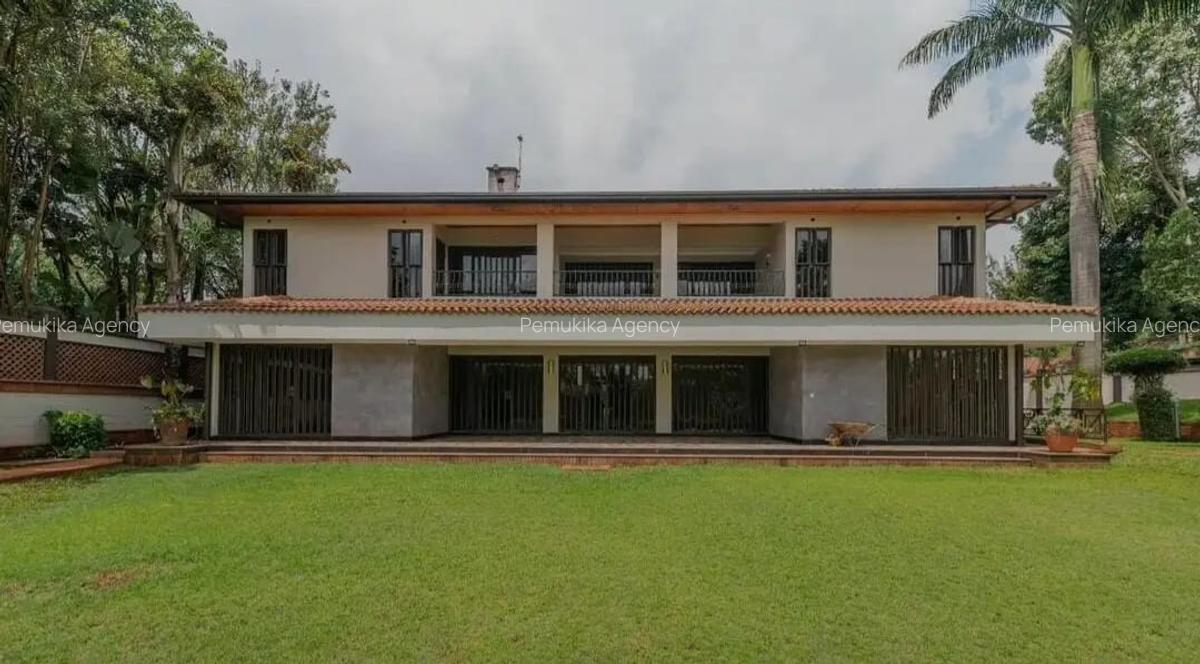5 Bed House with En Suite at Old Runda - 1