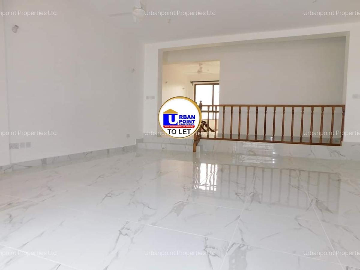 3 Bed Apartment with En Suite in Nyali Area - 8