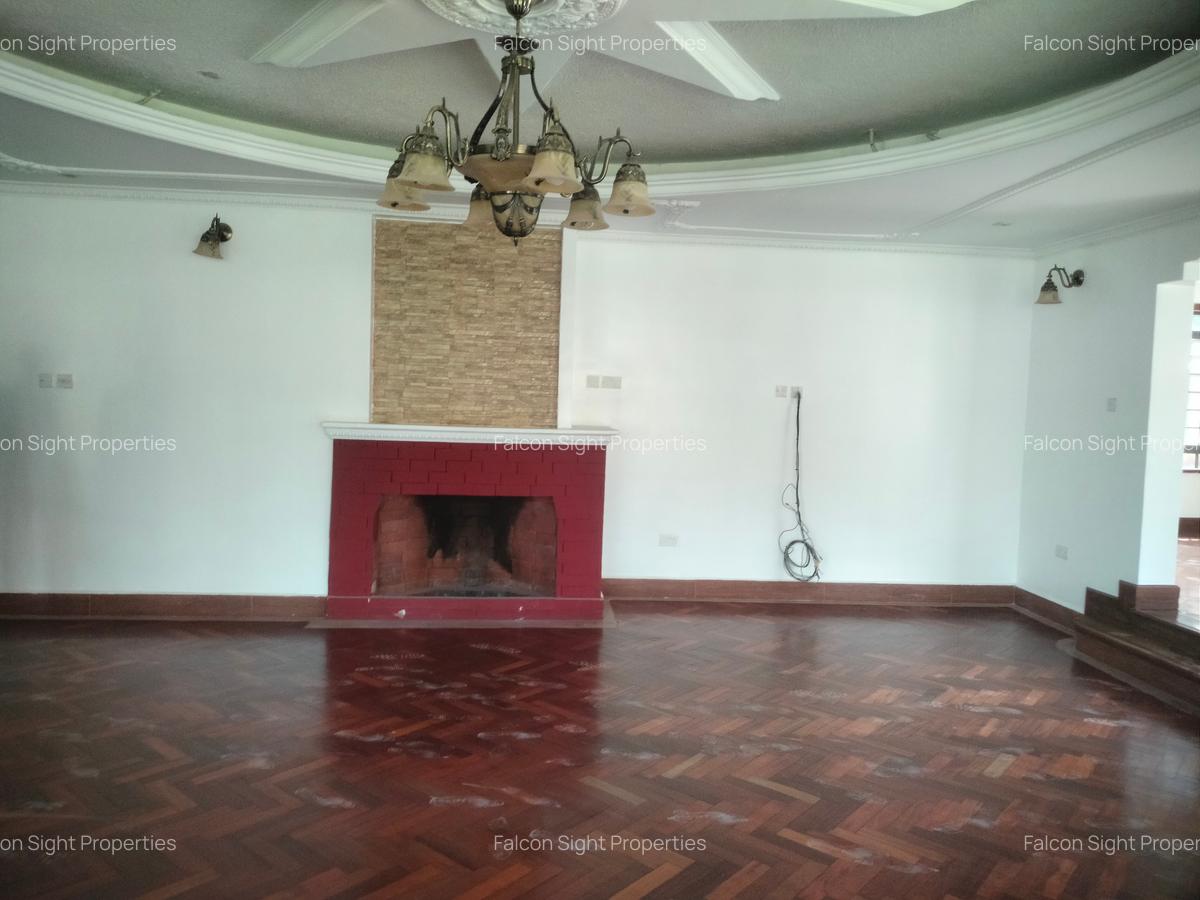 4 Bed Townhouse with Garden at Easy Access To Un Avenue Few Minutes Drive To Rosyln Academy - 14