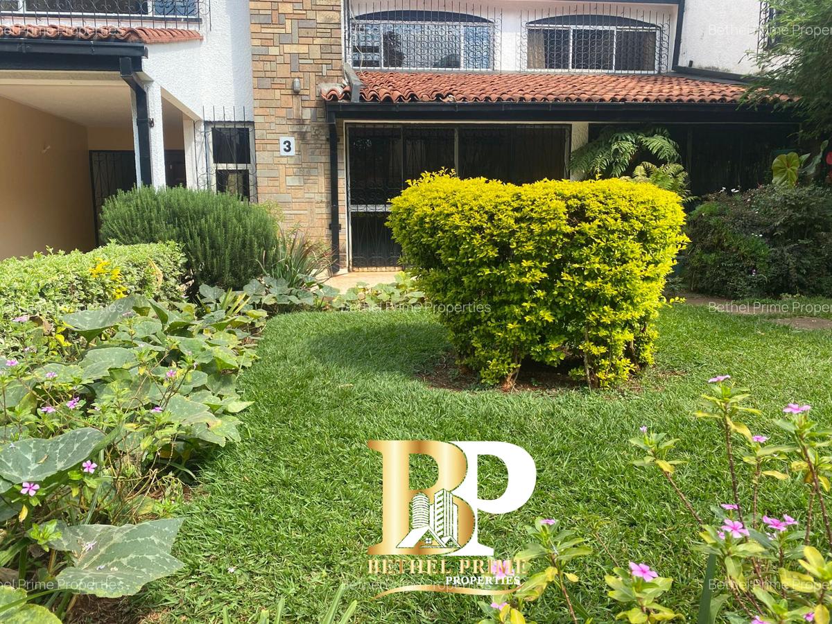 3 Bed Townhouse with Garden in Brookside - 1