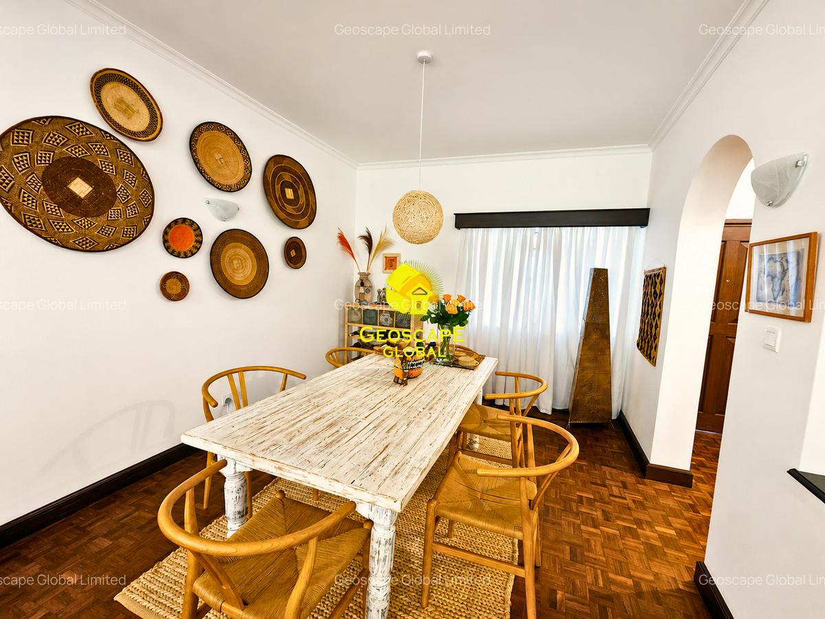 3 Bed Apartment with En Suite in Lavington - 2