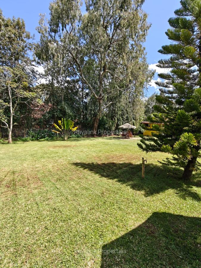 2 Bed House with En Suite at Karen - 2