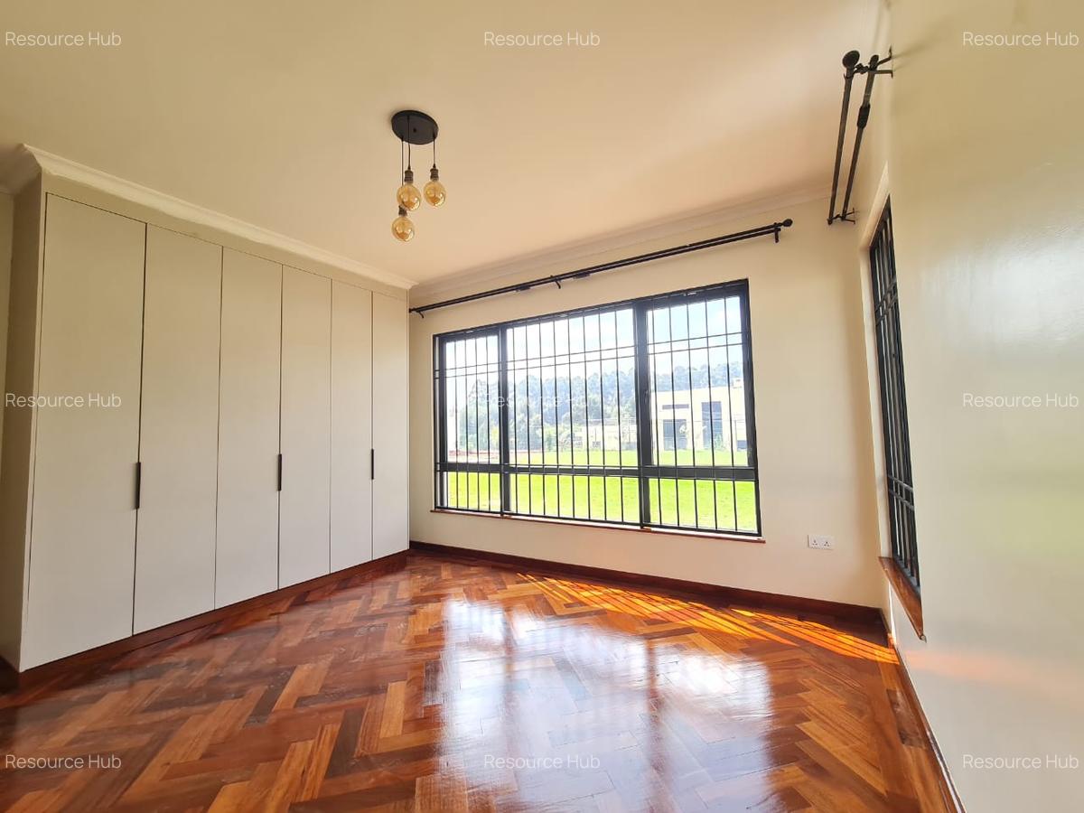 6 Bed House with En Suite at Loresho - 1