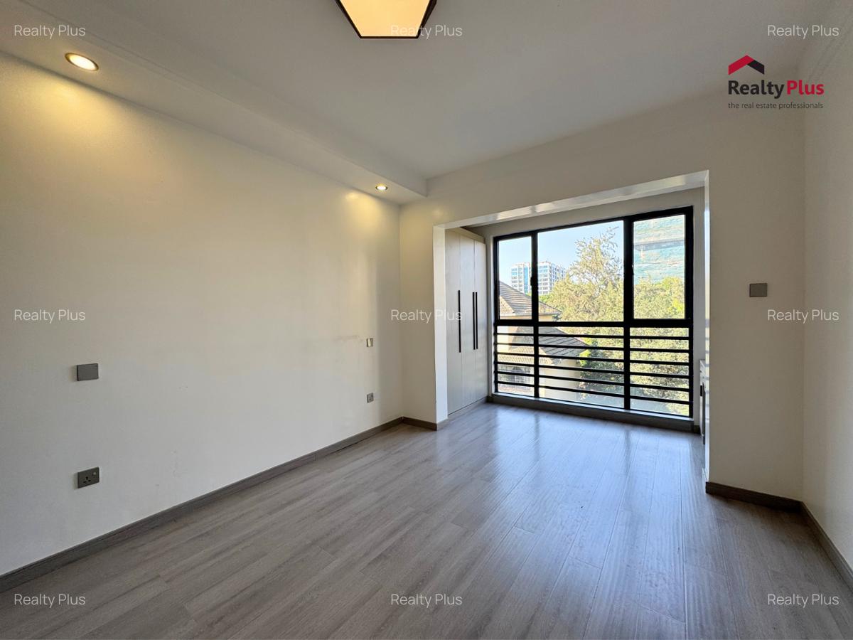 3 Bed Apartment with En Suite at Muringa Road - 7