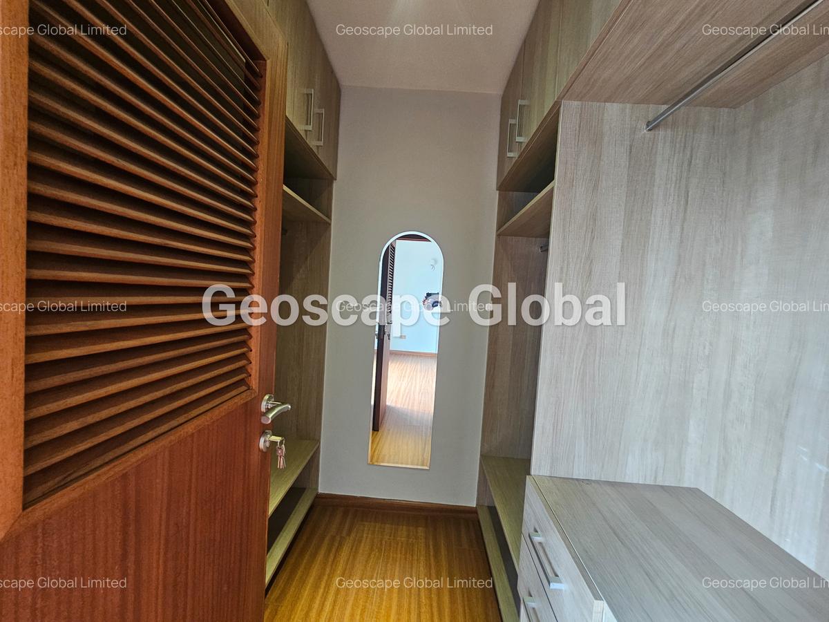 3 Bed Apartment with En Suite in Kileleshwa - 4