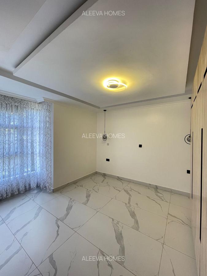 4 Bed Villa with En Suite in Waiyaki Way - 19