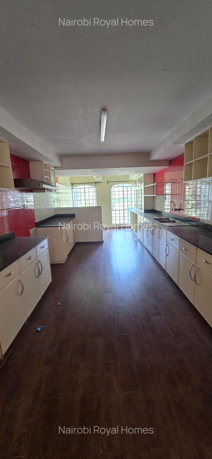 4 Bed Townhouse with En Suite at Lavington Mbaazi Road - 19