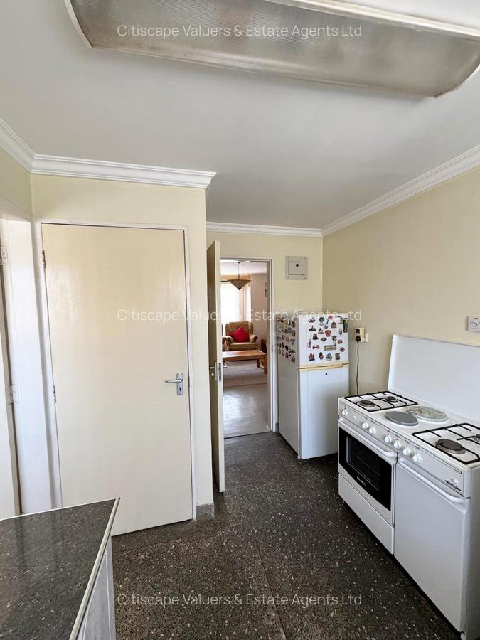 3 Bed Apartment with En Suite in Embakasi - 11