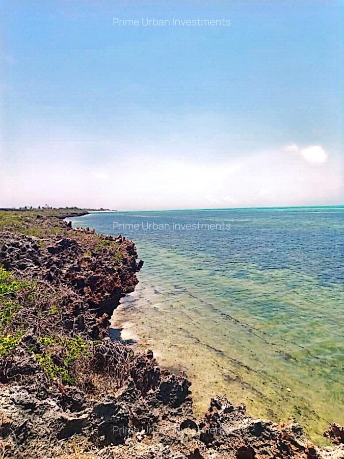 land for sale — image 1 of 14